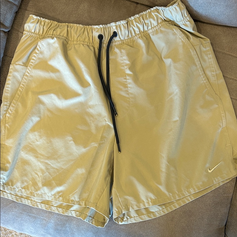 Nike Men's Beige Athletic Shorts